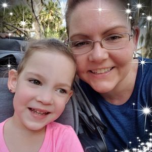 Meet your Posher, Holly